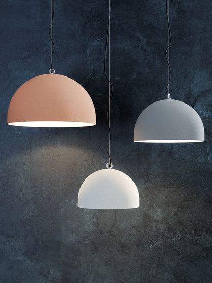 Pendentif en béton urbain