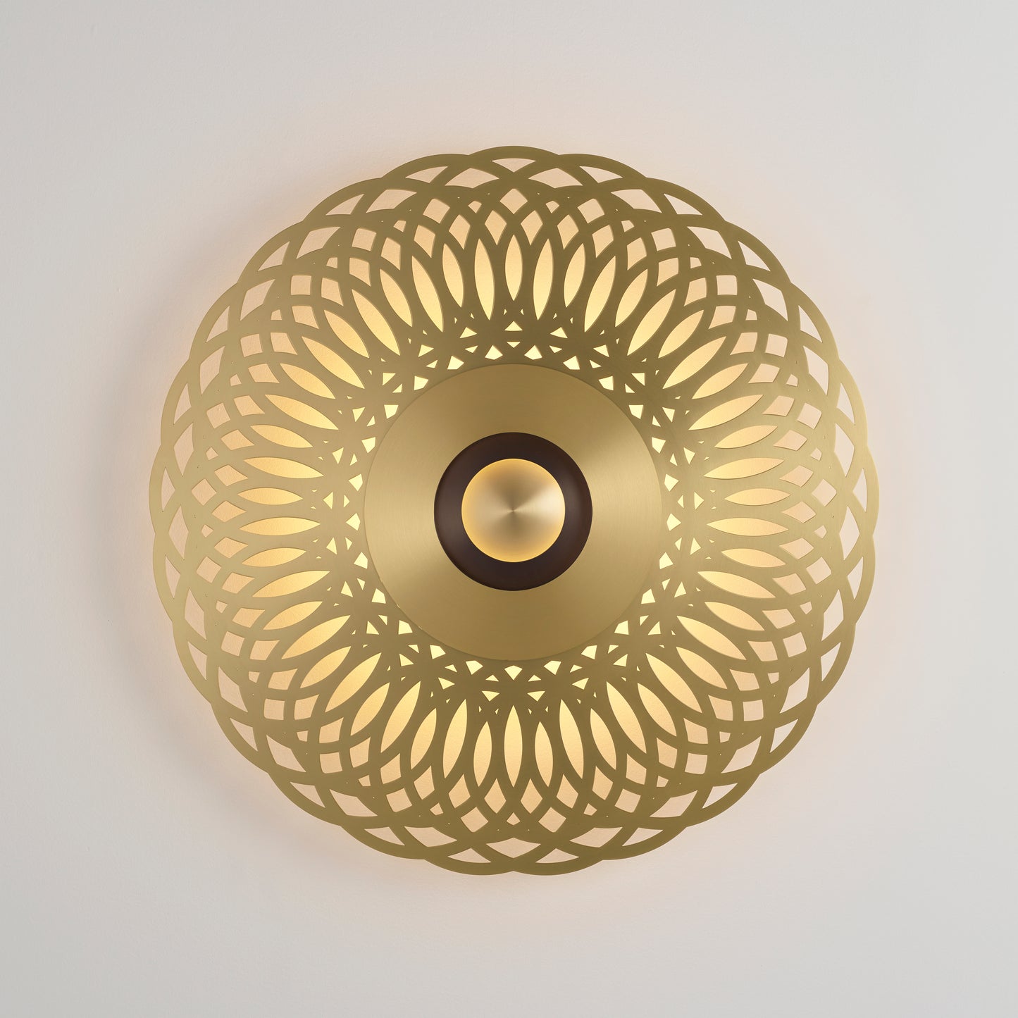 CVL Luminaires Lace Atmos Wall Light