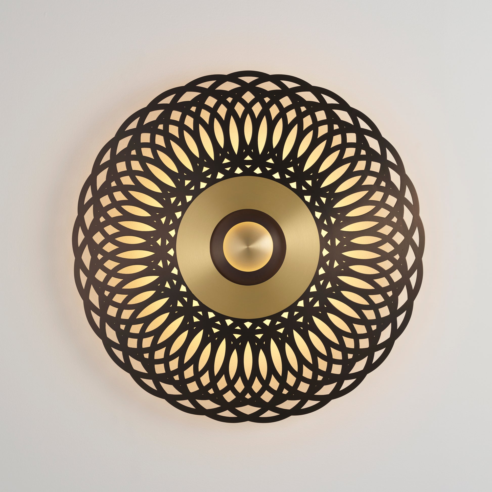 CVL Luminaires Lace Atmos Wall Light