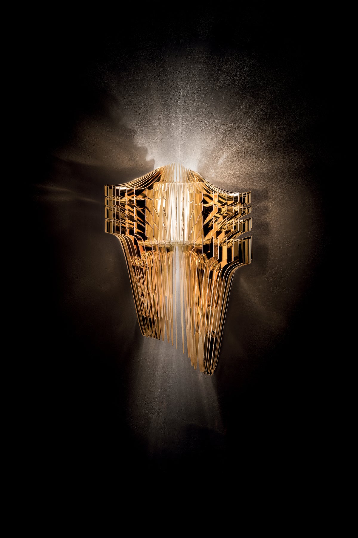Aria Wall Light
