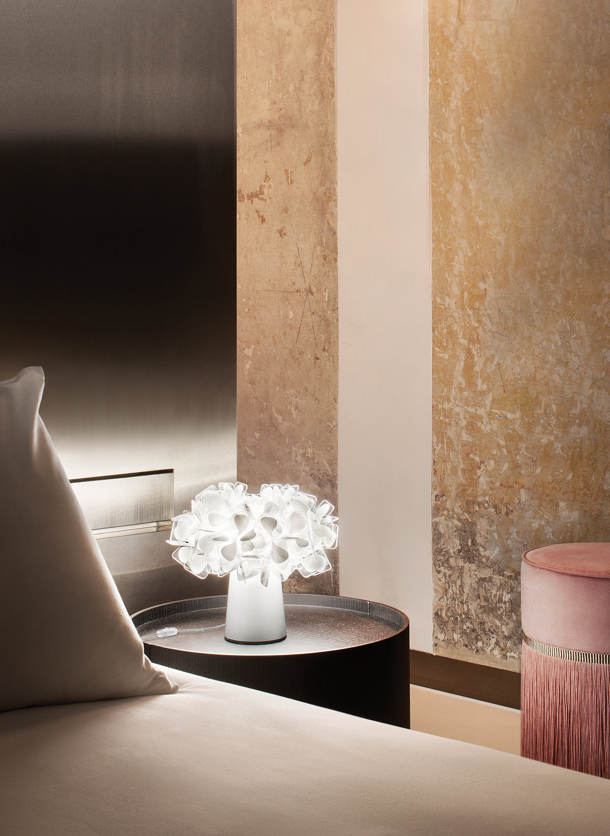 Clizia Mama Non Mama Table Lamp
