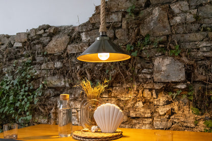 Suspension Naxos en corde de jute avec abat-jour en laiton vintage 38 cm IP65
