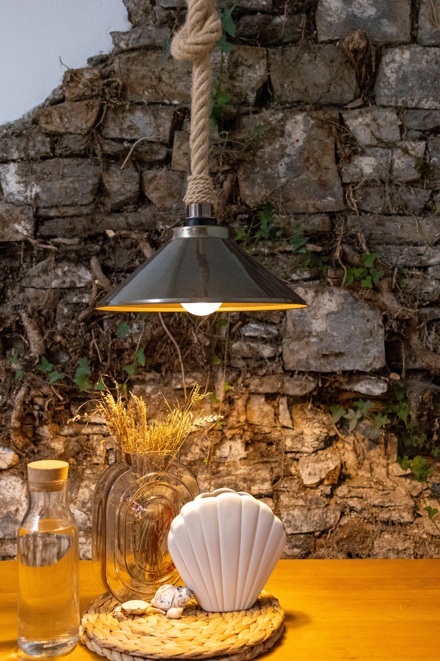 Suspension Naxos en corde de jute avec abat-jour en laiton vintage 38 cm IP65