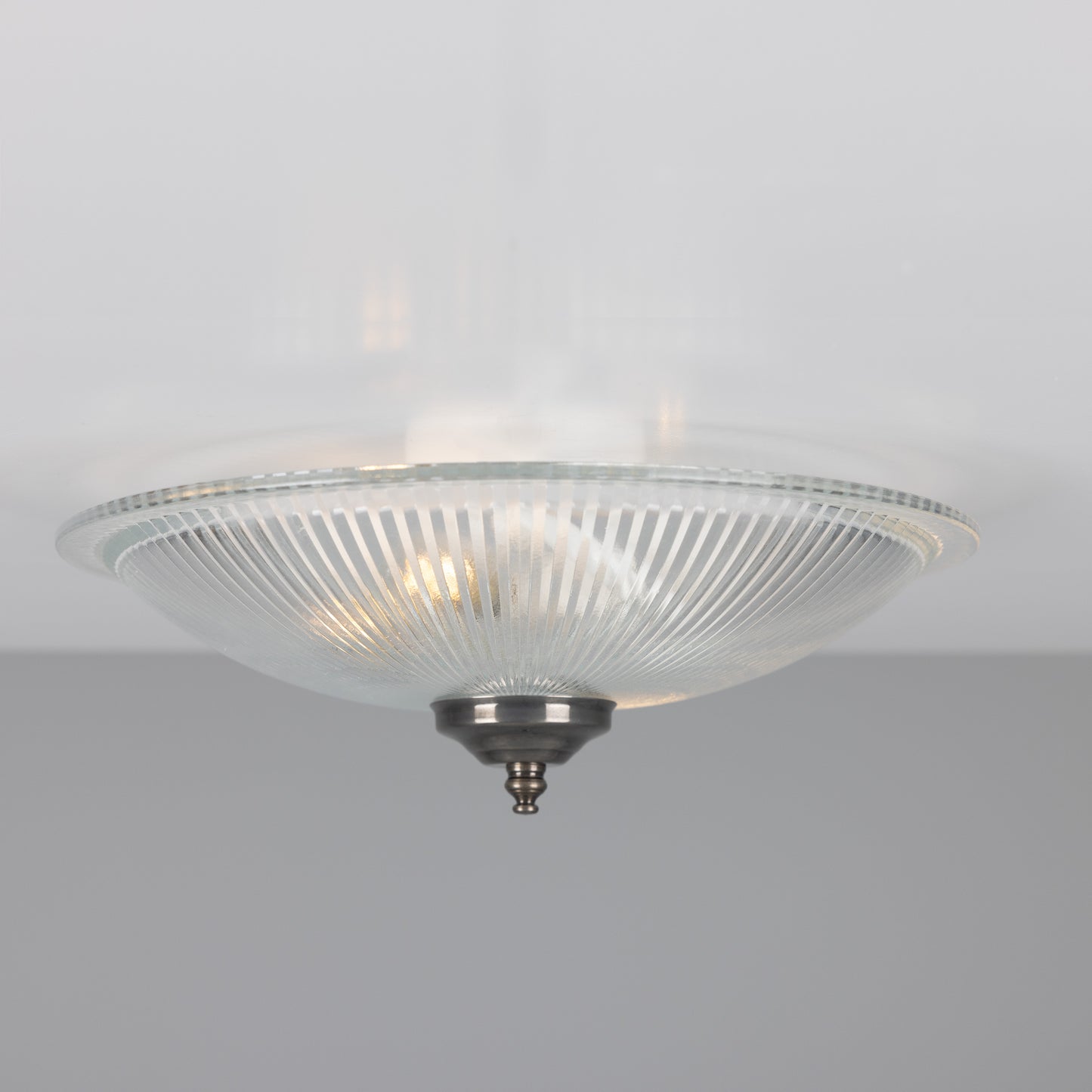 Plafonnier encastré en verre holophane peu profond Nicosa 30 cm