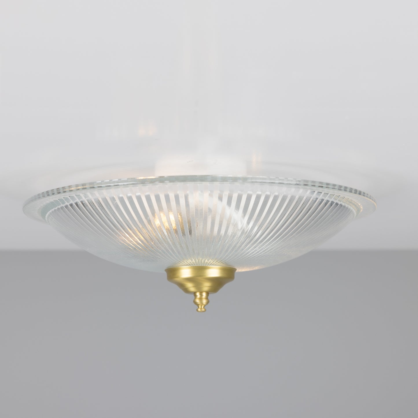 Plafonnier encastré en verre holophane peu profond Nicosa 30 cm