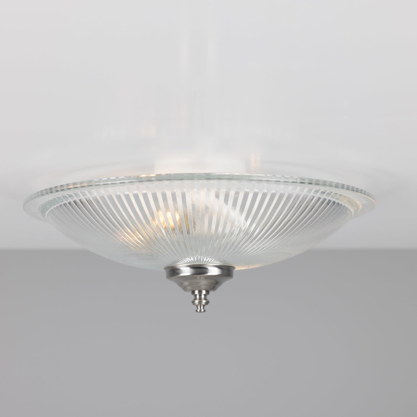 Plafonnier encastré en verre holophane peu profond Nicosa 30 cm