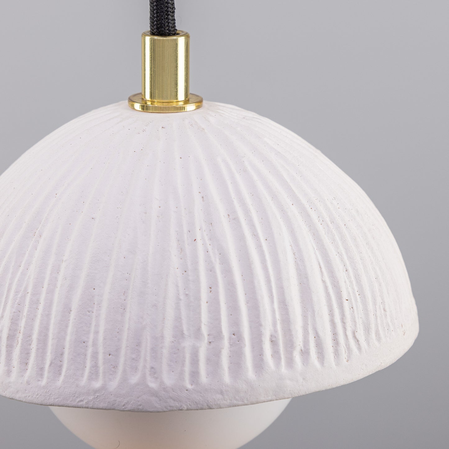 Suspension Ferox en petit dôme céramique 14 cm