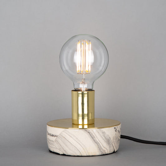 Lampe de table Fontana en céramique marbrée et laiton