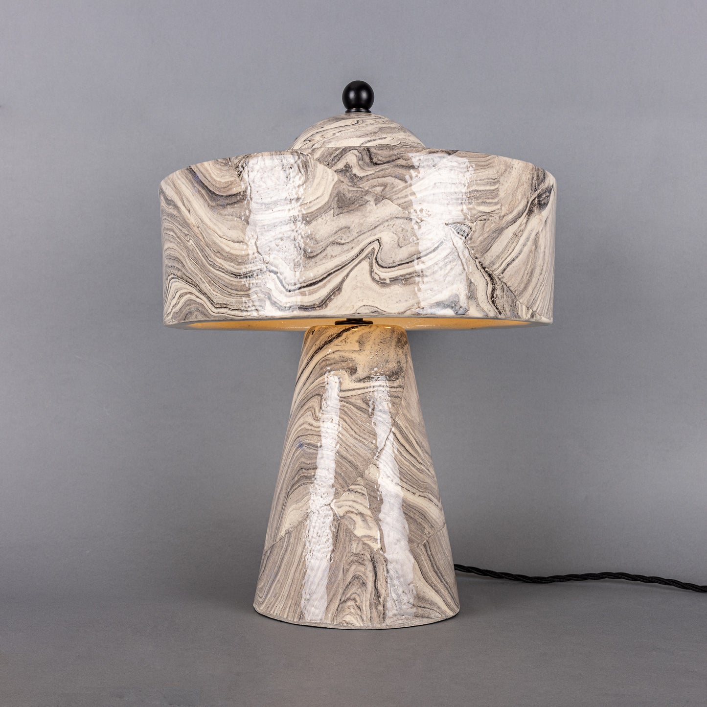 Lampe de table en céramique de Séville, style moderne du milieu du siècle