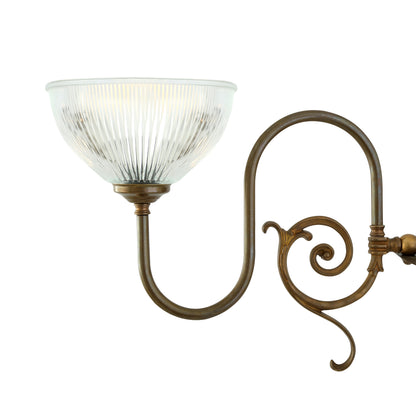 Lustre traditionnel Padang en laiton et verre, à trois bras