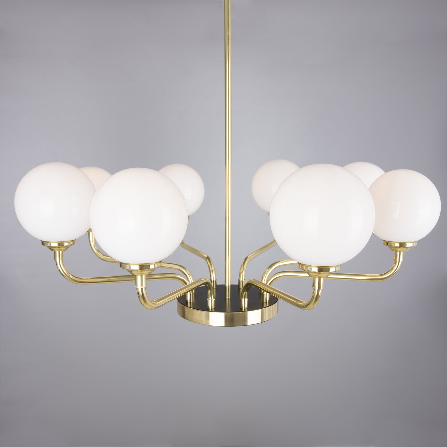 Lustre Branford en laiton et verre opale, à huit bras