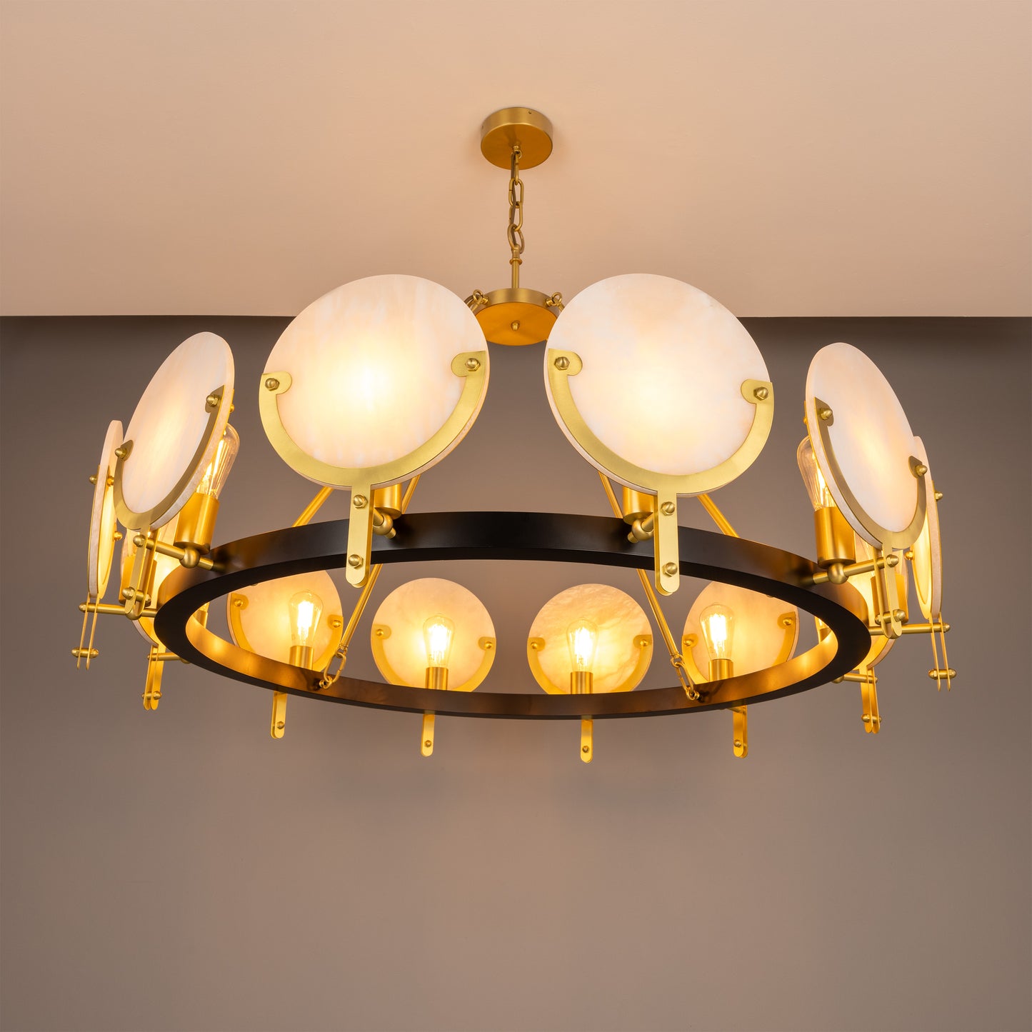 Lustre en albâtre d'Édimbourg