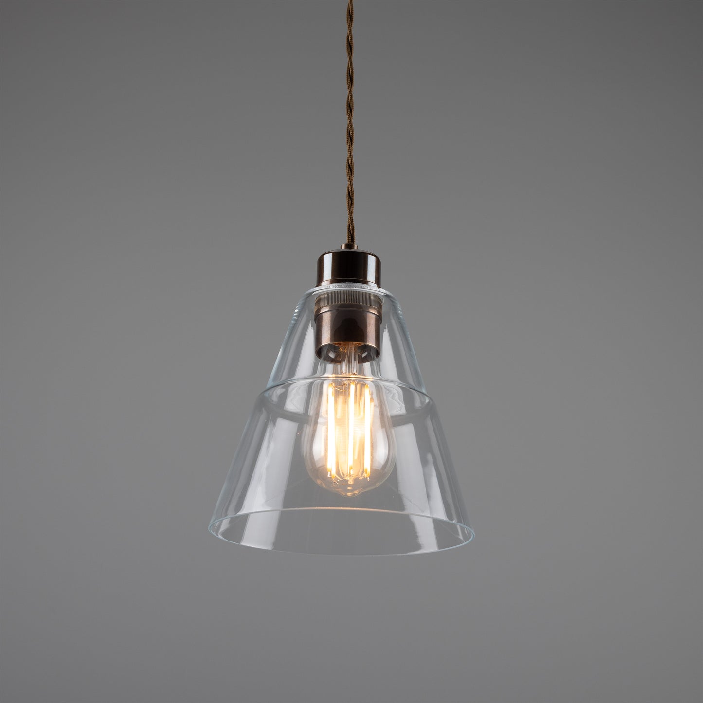 Suspension conique en verre transparent Lyx