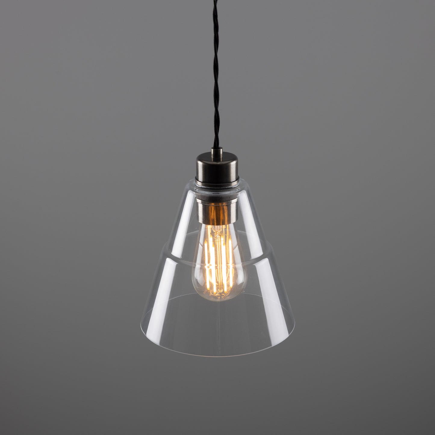 Suspension conique en verre transparent Lyx