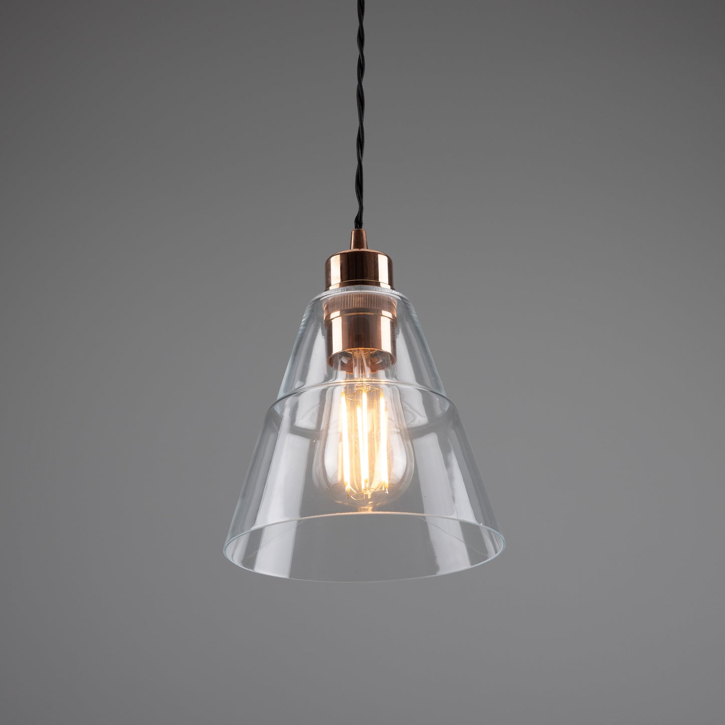 Suspension conique en verre transparent Lyx