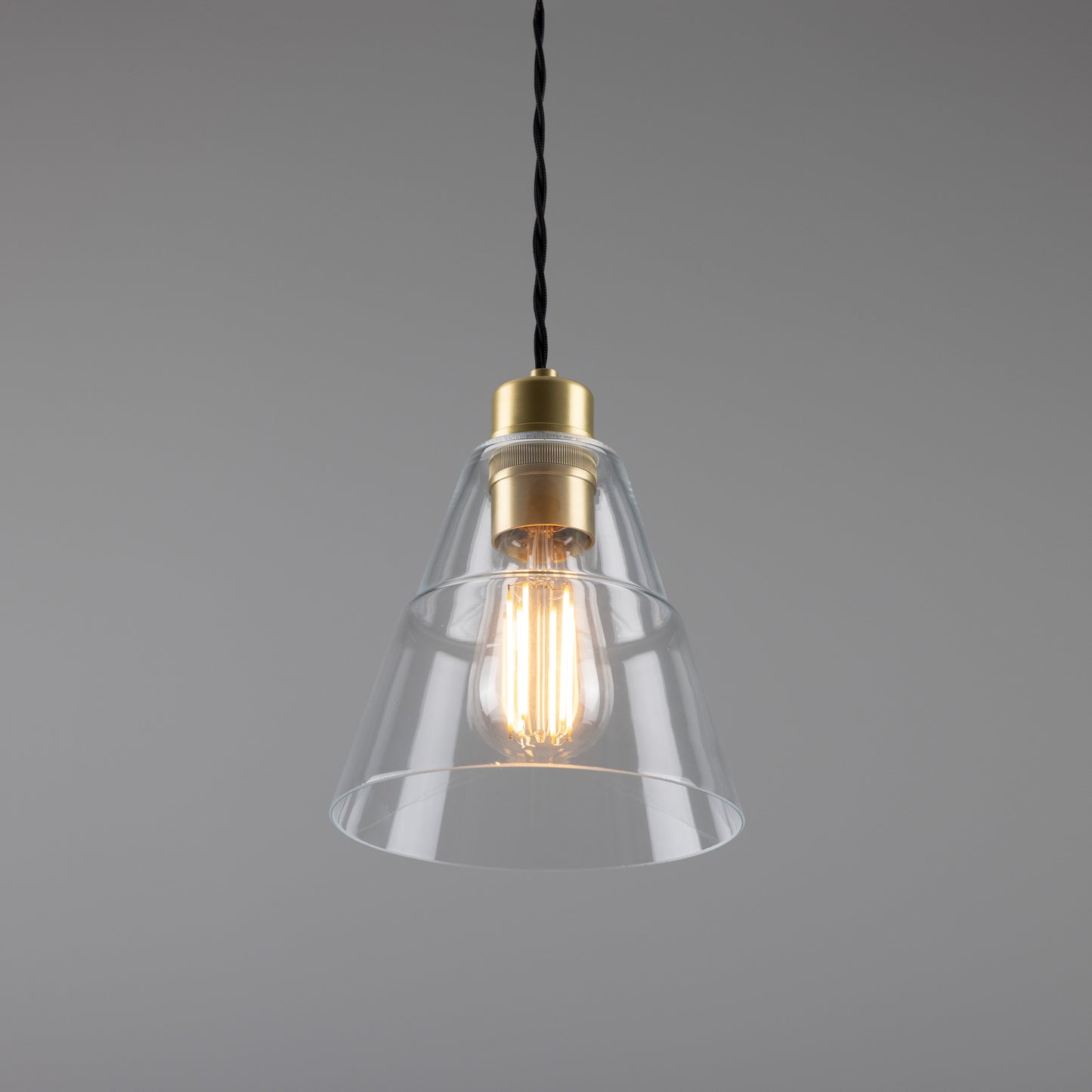 Suspension conique en verre transparent Lyx