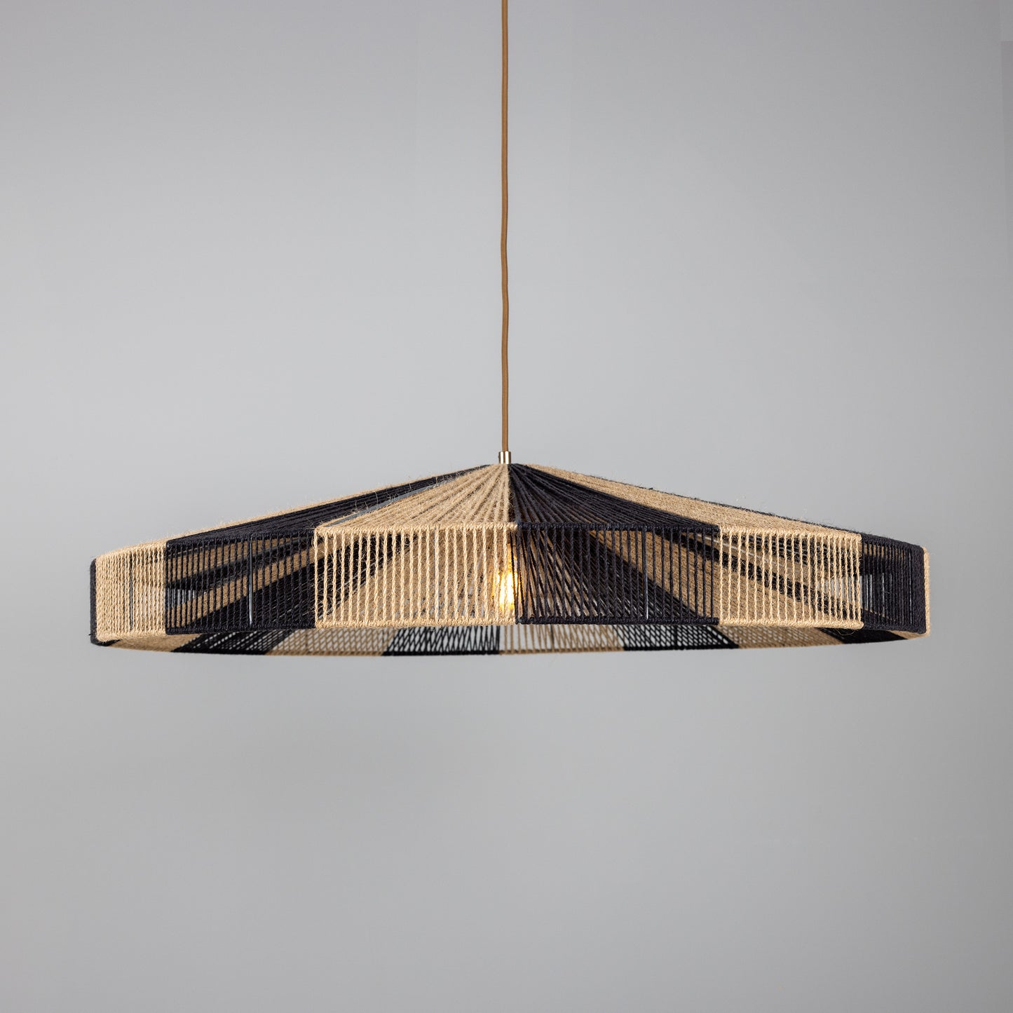 Suspension Vernon en raphia rayé, 83 cm