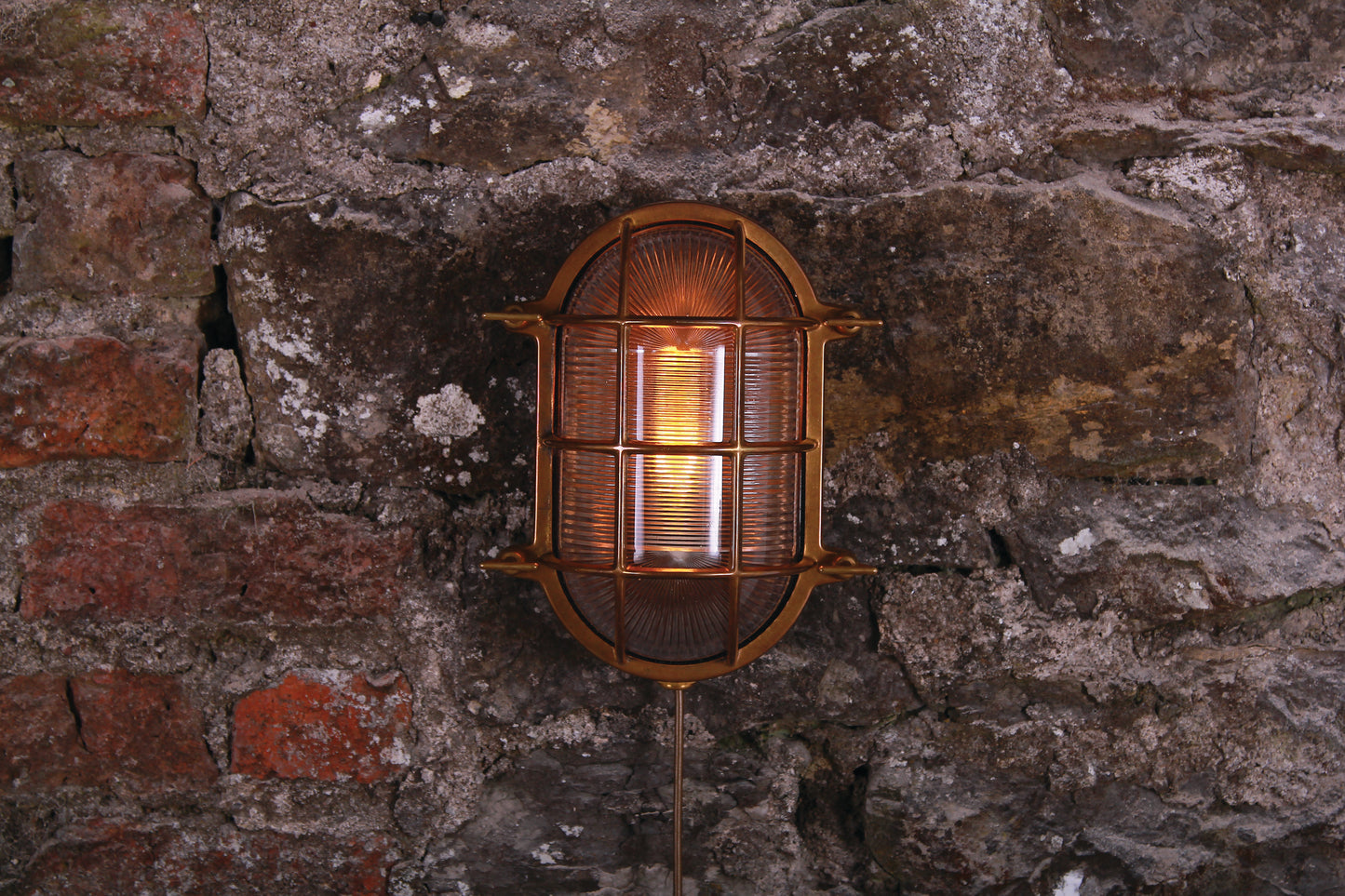 Projecteur mural de cloison nautique Ross Marine