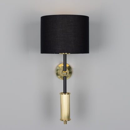 Applique murale contemporaine Gorey en laiton avec abat-jour cylindrique en tissu