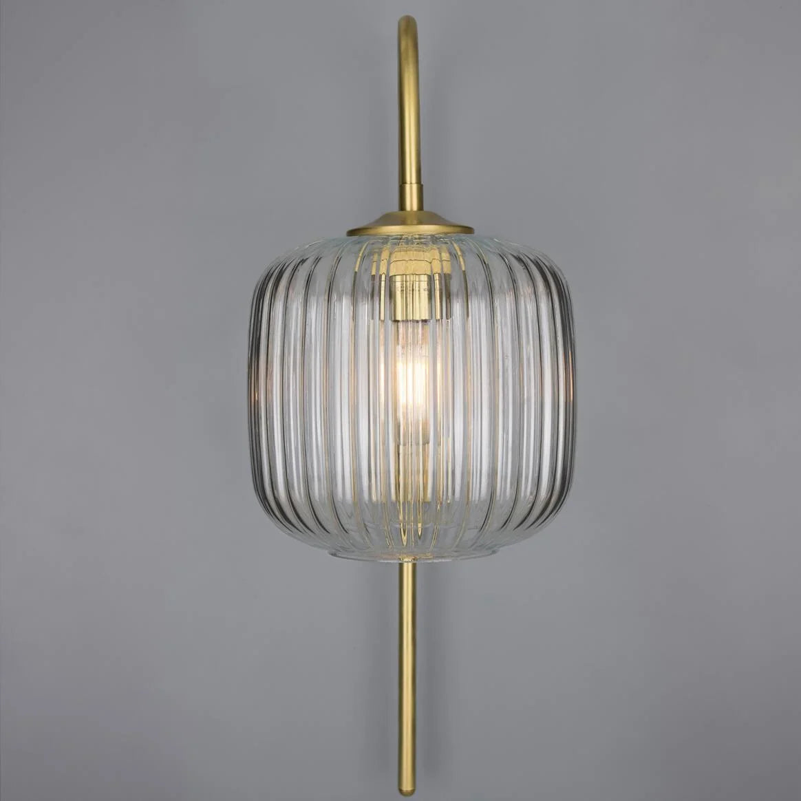 Applique murale Astoria en verre cannelé et laiton