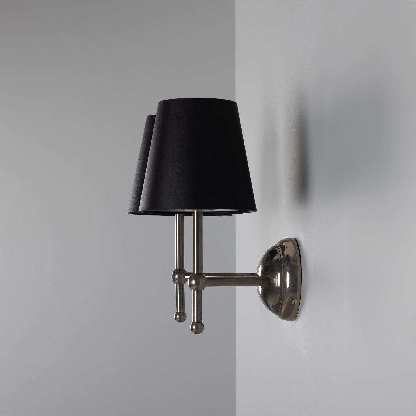 Applique murale double moderne en laiton Bursa avec abat-jour en tissu