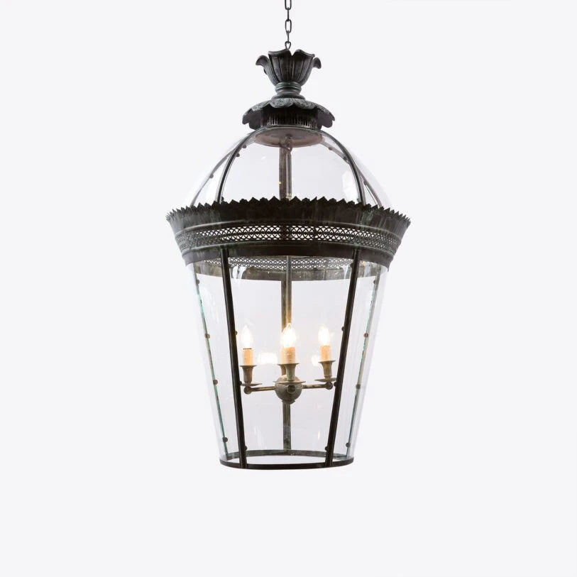 Byron Traditional Lantern