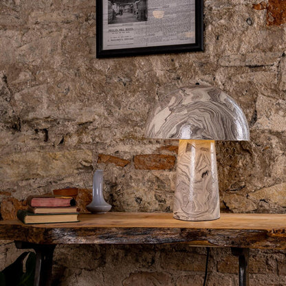 Lampe de table champignon en céramique marbrée Amanita