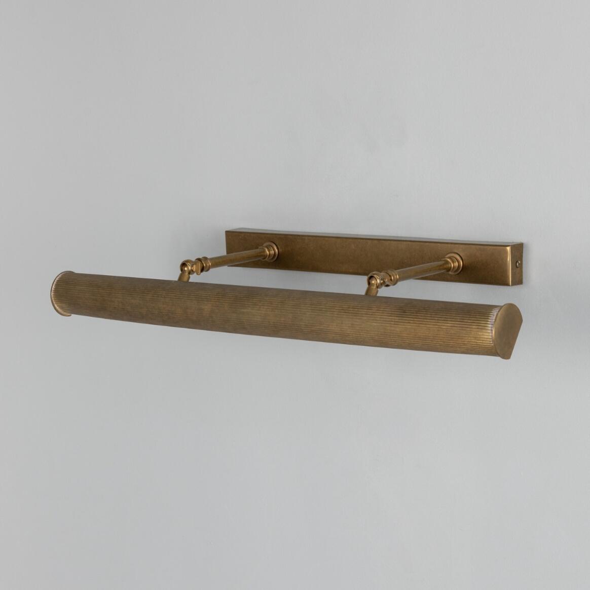 Cambridge Adjustable Reeded Brass Picture Light IP20