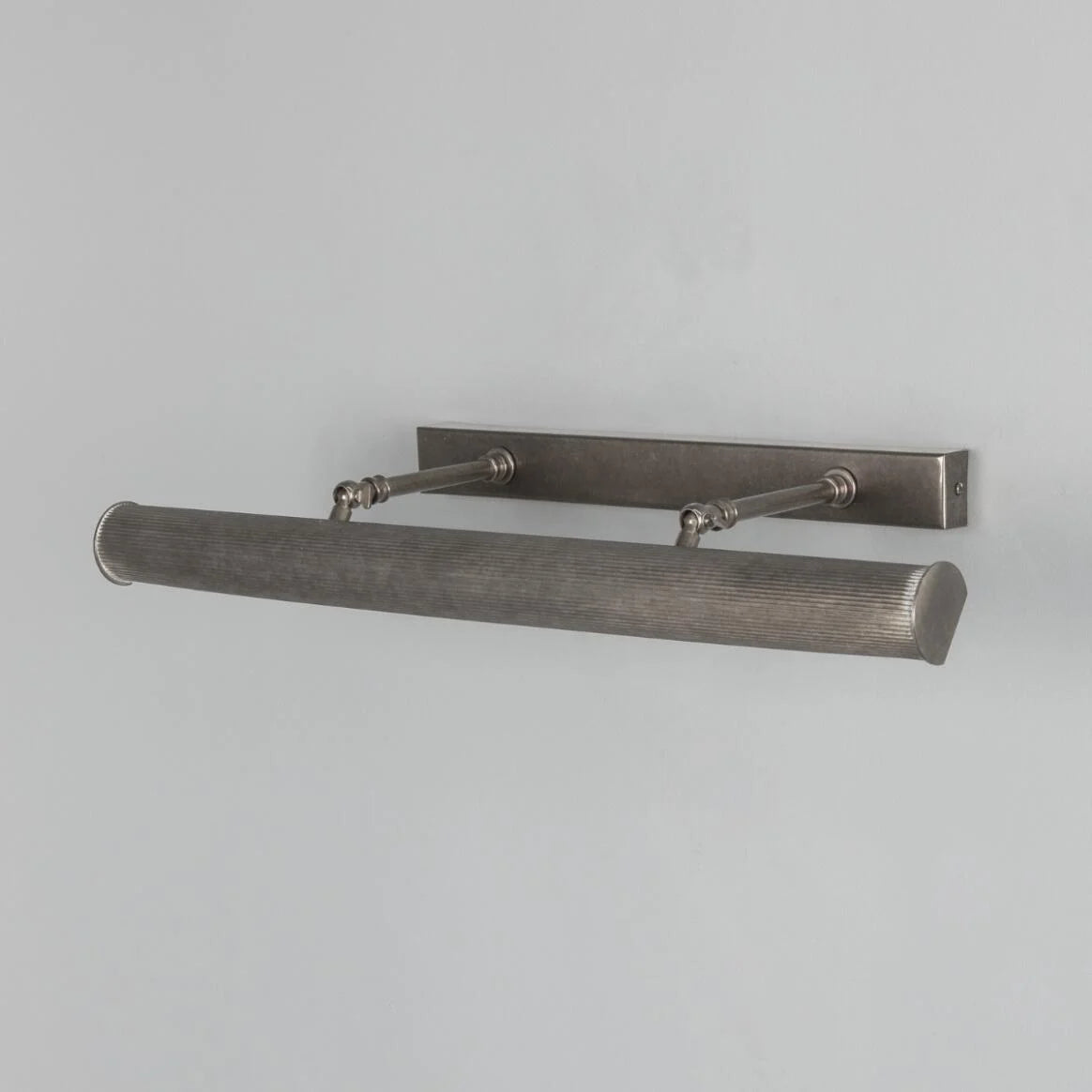 Cambridge Adjustable Reeded Brass Picture Light IP20